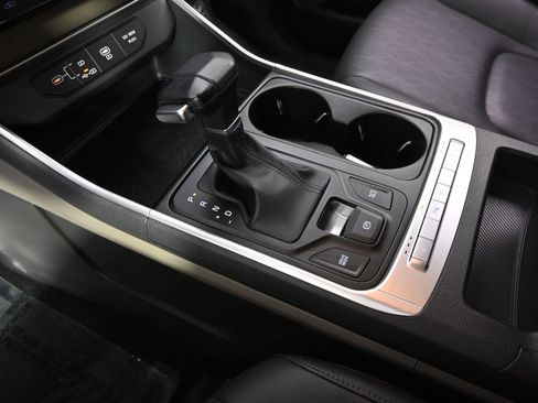 Used 2026 Kia Carnival FWD image 33