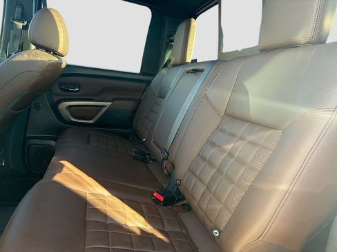 Used 2022 Nissan Titan Platinum Reserve w/ Moonroof Package AWD/4WD image 25