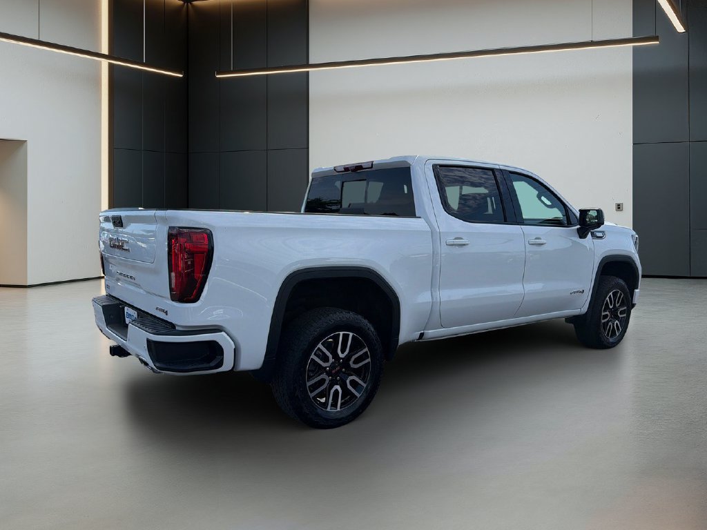 Certified 2025 GMC Sierra 1500 AT4 w/ Technology Package AWD/4WD image 7