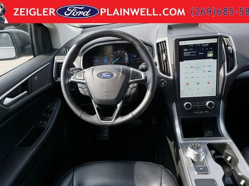 Used 2023 Ford Edge SEL AWD/4WD image 12