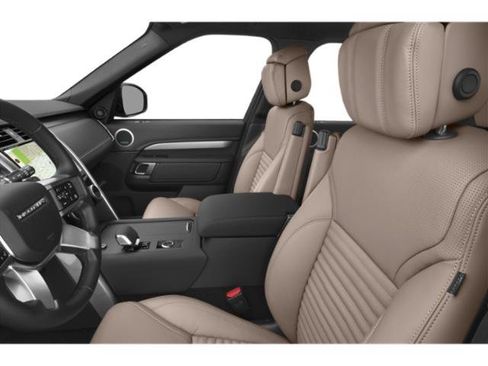Certified 2025 Land Rover Discovery Dynamic SE AWD/4WD image 11