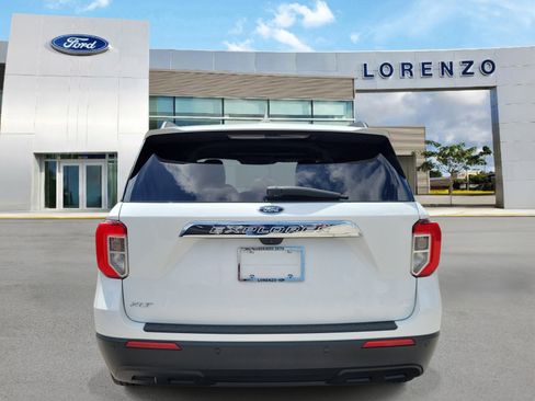 Used 2023 Ford Explorer XLT RWD image 6