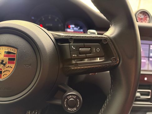 Certified 2023 Porsche Macan GTS AWD/4WD image 39