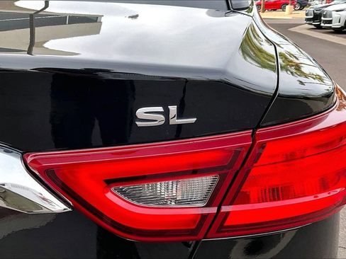 Used 2018 Nissan Maxima 3.5 SL FWD image 8