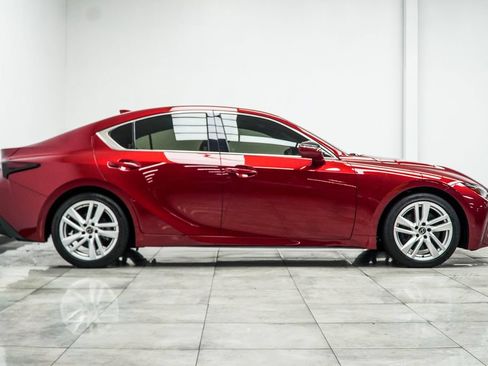 Used 2023 Lexus IS 300 w/ Comfort Package RWD image 7