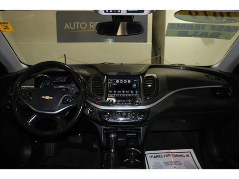 Used 2019 Chevrolet Impala LT image 14