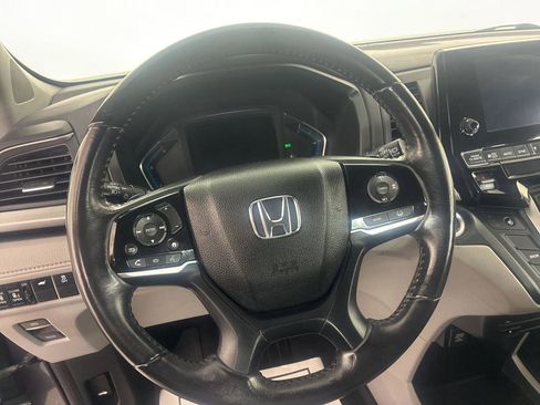 Used 2018 Honda Odyssey EX-L image 12