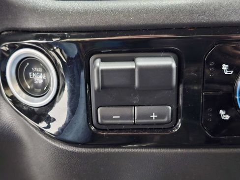 Used 2022 GMC Sierra 1500 Elevation w/ Elevation Premium Package AWD/4WD image 22