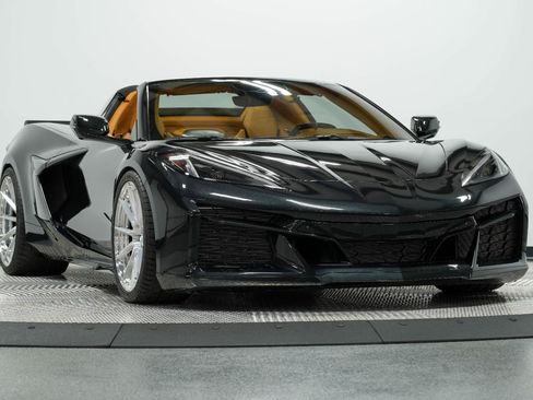 Used 2024 Chevrolet Corvette Z06 RWD image 56
