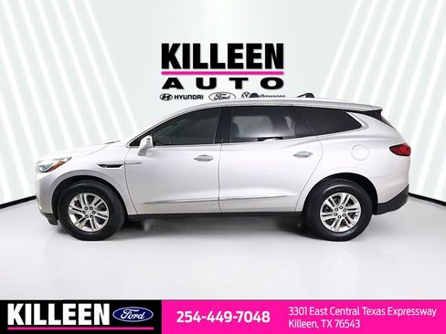 Used 2018 Buick Enclave Premium w/ Trailering Package image 4