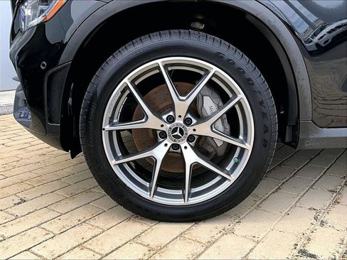 Used 2022 Mercedes-Benz GLC 300 4MATIC image 7