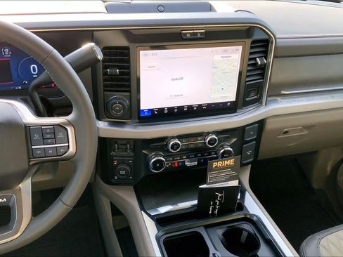 Used 2026 Ford F350 Platinum w/ Platinum Plus Package image 7