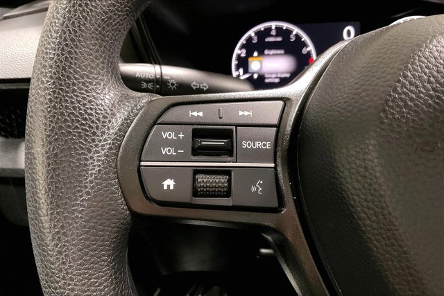 Used 2025 Honda CR-V LX image 18
