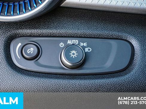 Used 2024 Chevrolet Trax LT image 45