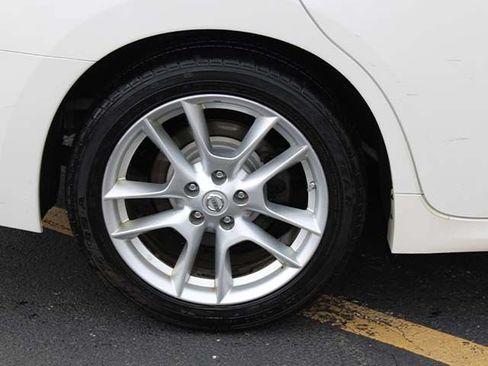 Used 2011 Nissan Maxima 3.5 SV w/ Monitor Pkg FWD image 7