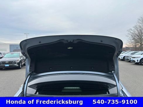 Used 2024 Toyota Corolla SE image 17