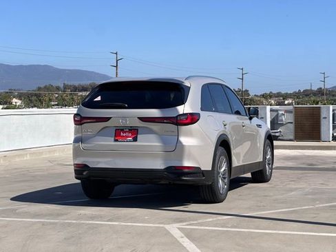 Certified 2024 MAZDA CX-90 Plug-In Hybrid w/ Preferred AWD/4WD image 34