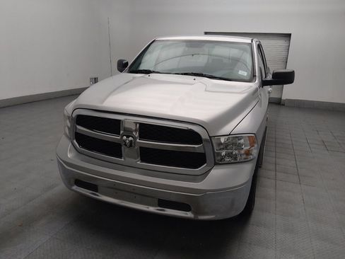 Used 2017 RAM 1500 Classic SLT RWD image 15