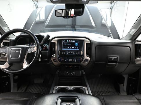 Used 2019 GMC Sierra 2500 Denali w/ Duramax Plus Package image 31