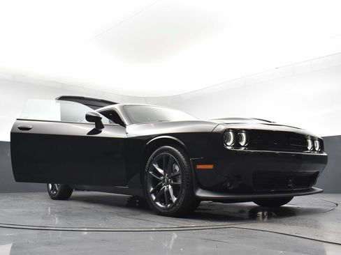 Used 2023 Dodge Challenger GT w/ Plus Package AWD/4WD image 31