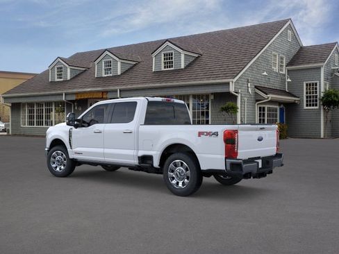 New 2025 Ford F250 Lariat w/ Lariat Ultimate Package AWD/4WD image 4