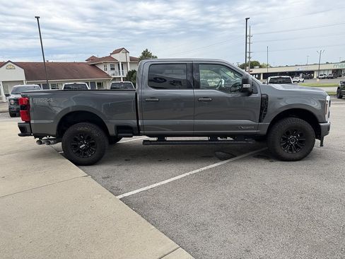Used 2025 Ford F350 Lariat w/ Lariat Ultimate Package AWD/4WD image 7