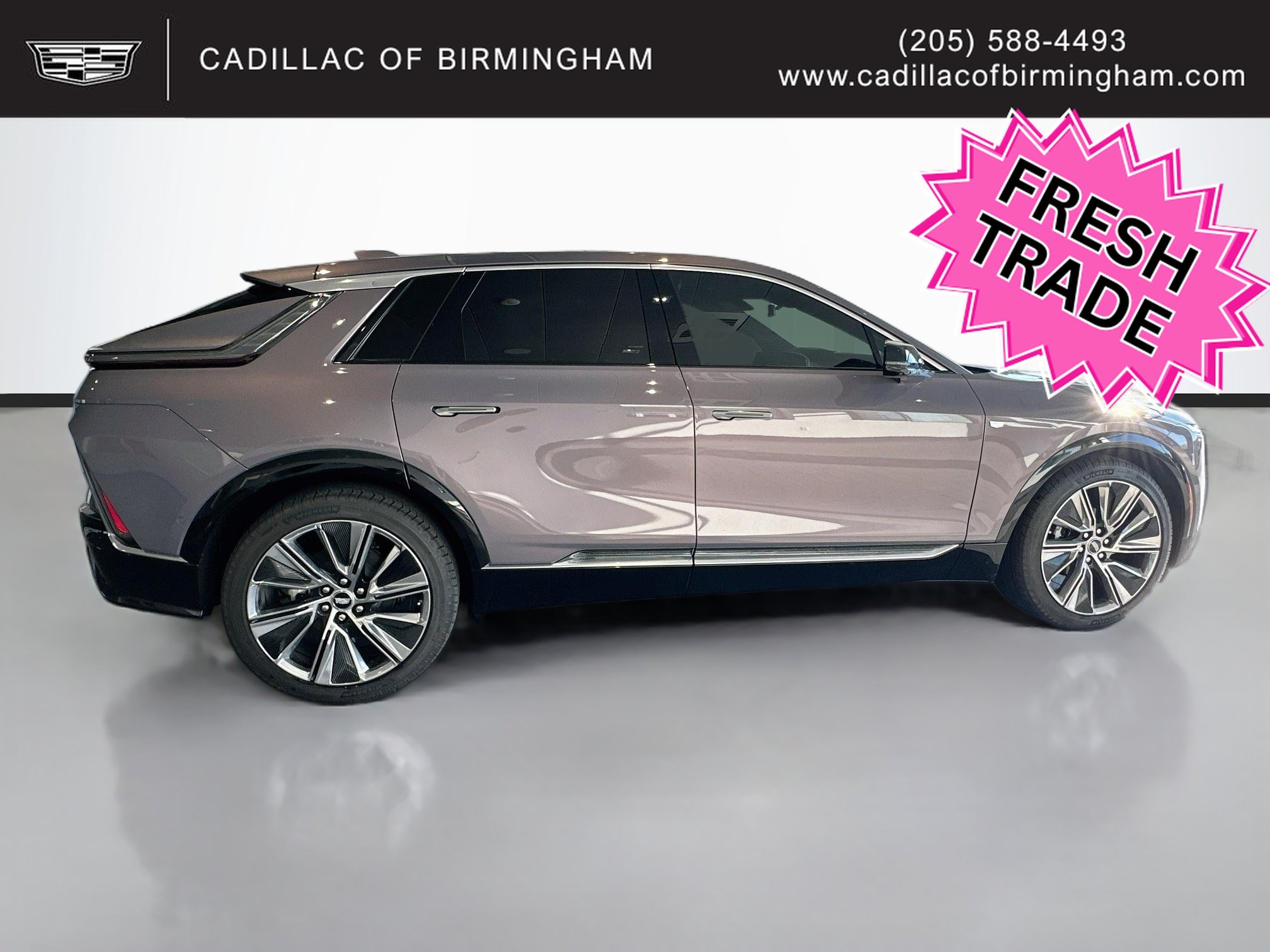 Used 2026 Cadillac Lyriq Signature Luxury w/ Nappa Leather Package AWD/4WD image 4