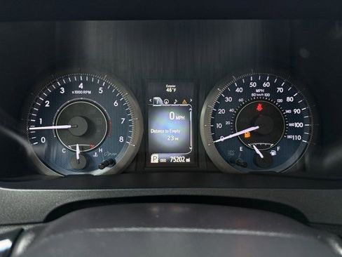 Used 2017 Toyota Sienna Limited image 15