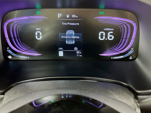 New 2025 Kia Soul S image 17