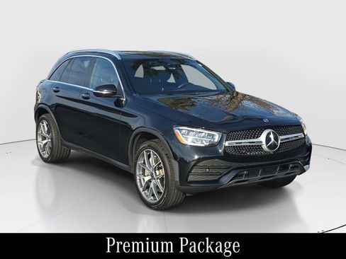Certified 2020 Mercedes-Benz GLC 300 image 3