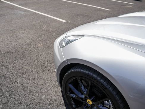 Used 2012 Ferrari California RWD image 55