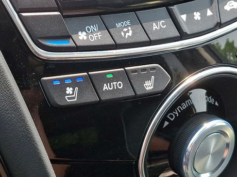 Certified 2024 Acura RDX SH-AWD w/ Advance Package image 25