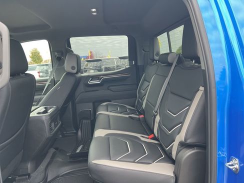 New 2025 Chevrolet Silverado 1500 RST w/ Convenience Package II image 24