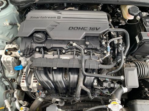 Used 2025 Kia K4 LXS image 31