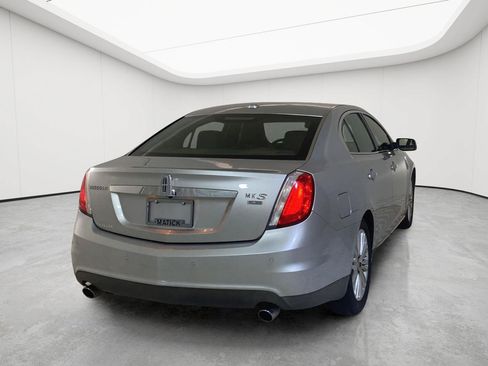 Used 2009 Lincoln MKS AWD image 10