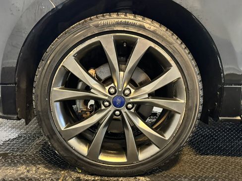 Used 2016 Ford Edge Sport w/ Equipment Group 401A AWD/4WD image 32