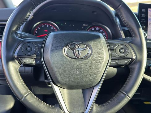 Used 2023 Toyota Camry XSE image 17