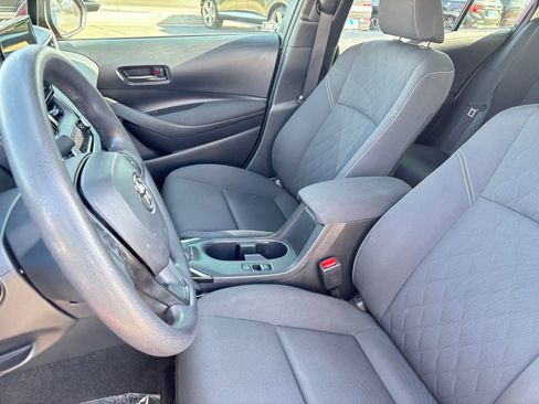 Used 2025 Toyota Corolla LE w/ Carpet Mat Package (TMS) image 23
