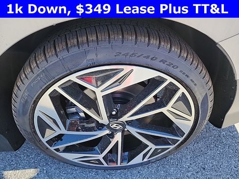 New 2025 Hyundai Ioniq 6 SEL image 8