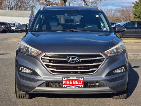 Used 2016 Hyundai Tucson Sport image 10