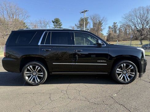 Used 2017 GMC Yukon Denali w/ Open Road Package image 8