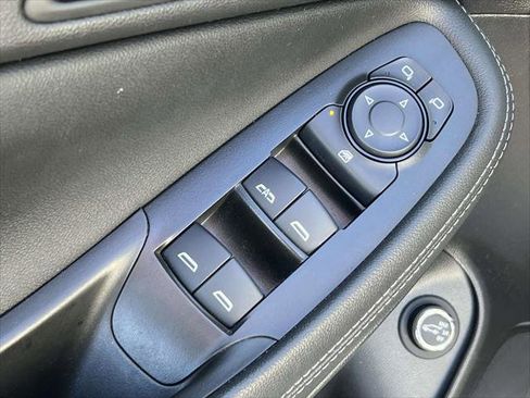 Used 2025 Buick Encore GX Preferred image 17