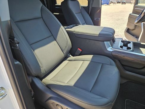 New 2026 GMC Sierra 2500 SLT w/ SLT Premium Package AWD/4WD image 30