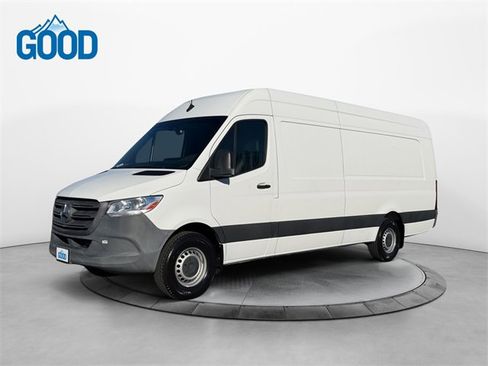 Used 2020 Mercedes-Benz Sprinter 2500 image 1