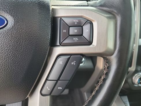 Certified 2019 Ford F150 Platinum w/ Equipment Group 701A Luxury AWD/4WD image 25