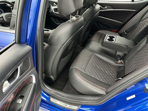 Used 2025 Genesis G70 3.3T Advanced w/ Sport Prestige Package image 23