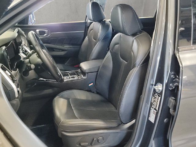 Used 2022 Kia Sorento SX AWD/4WD image 7