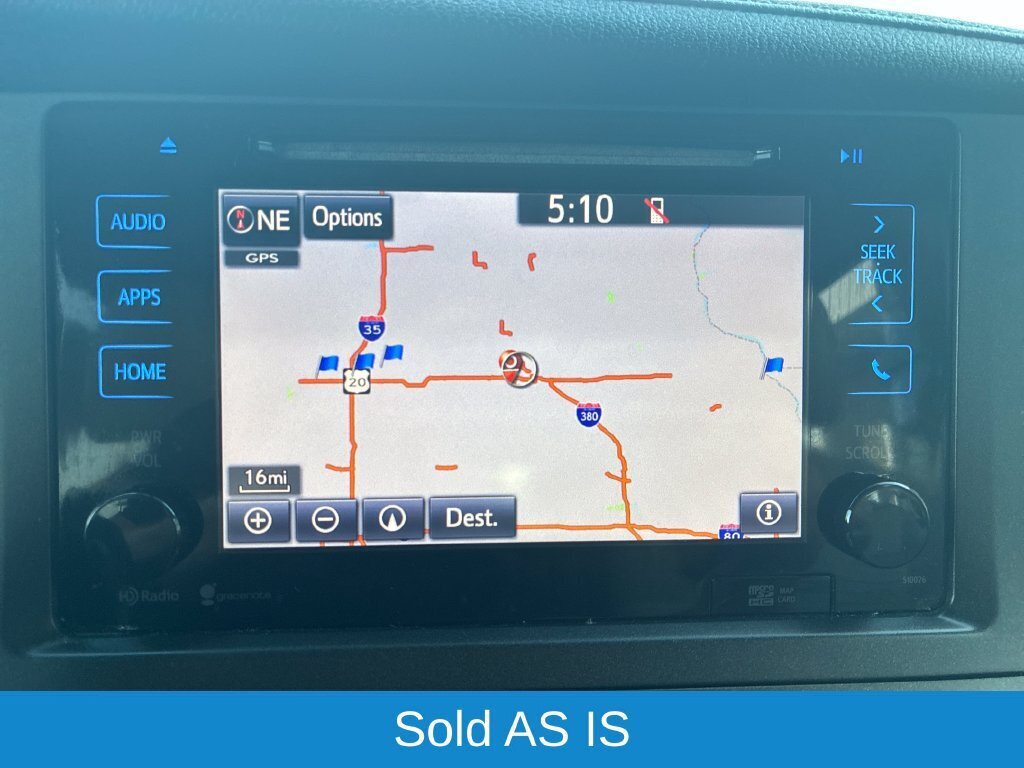 Used 2015 Toyota Sienna XLE w/ XLE Navigation Package FWD image 21