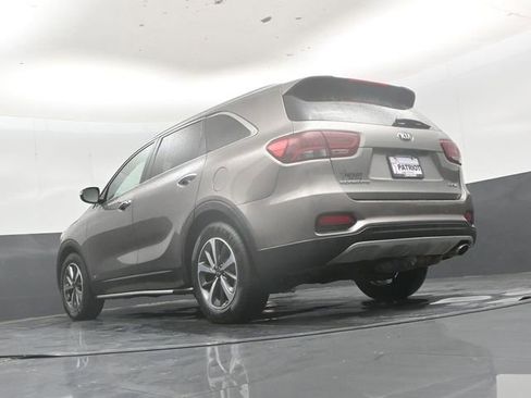 Used 2019 Kia Sorento EX AWD/4WD image 44