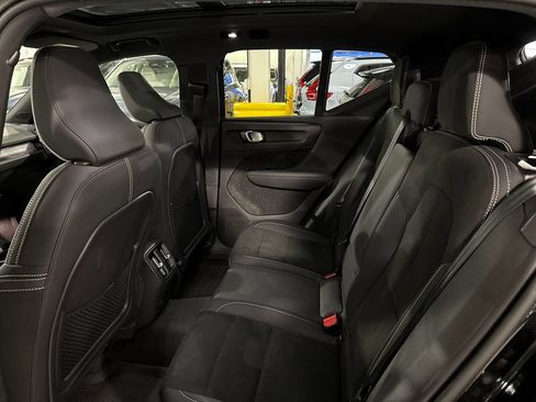 Certified 2023 Volvo XC40 Recharge Ultimate w/ Protection Package Premier AWD/4WD image 22